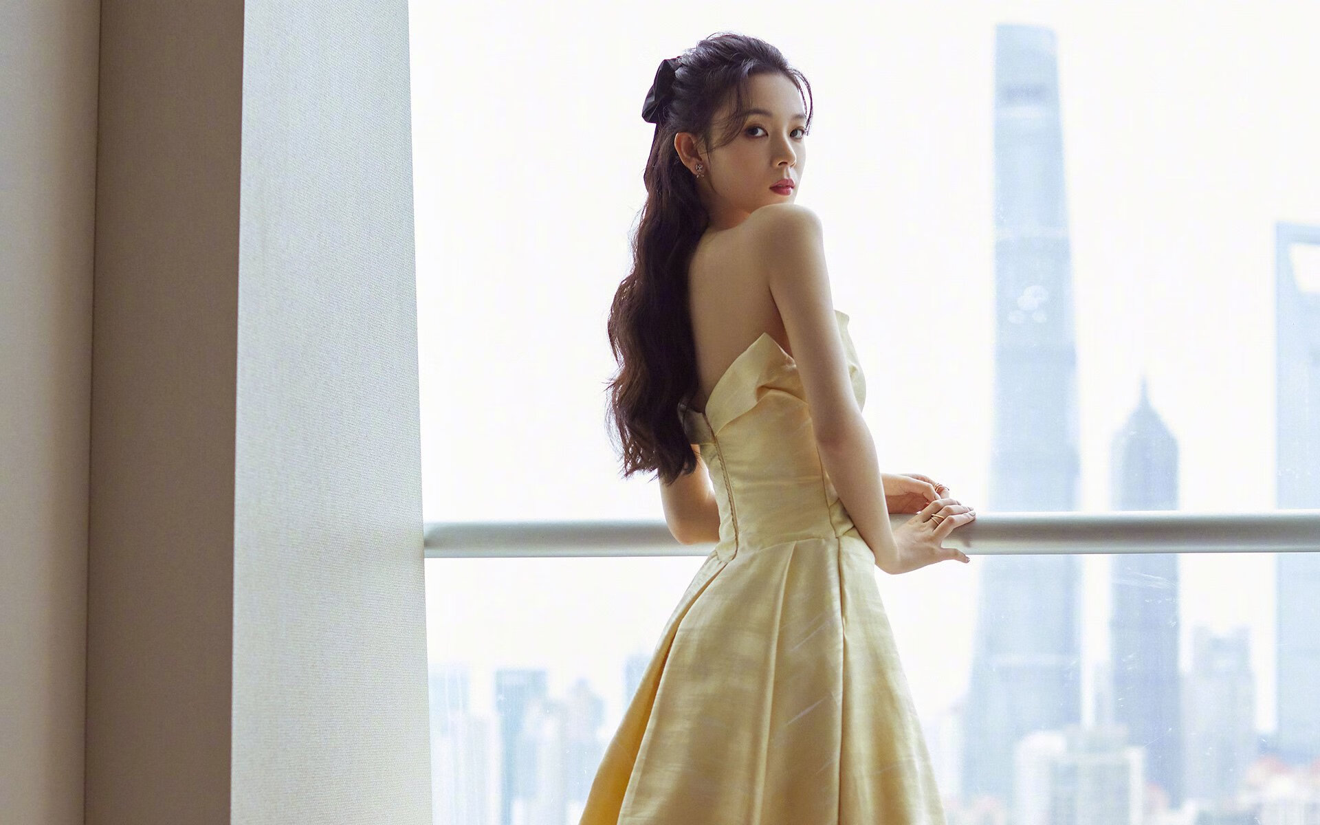 篮网队训练营开放日球迷爆满,篮网训练中心