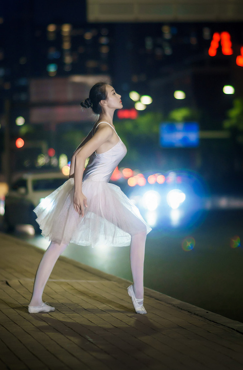 开云·体育官网APP下载-英超冲刺极限：胜负只在一瞬间！，英超prizm choice